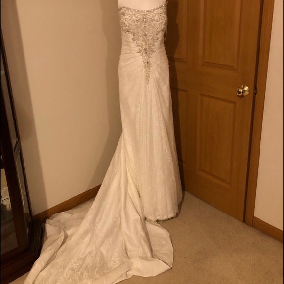 Da Vinci Dresses & Skirts - Da Vinci Wedding Dress Plus Size 18